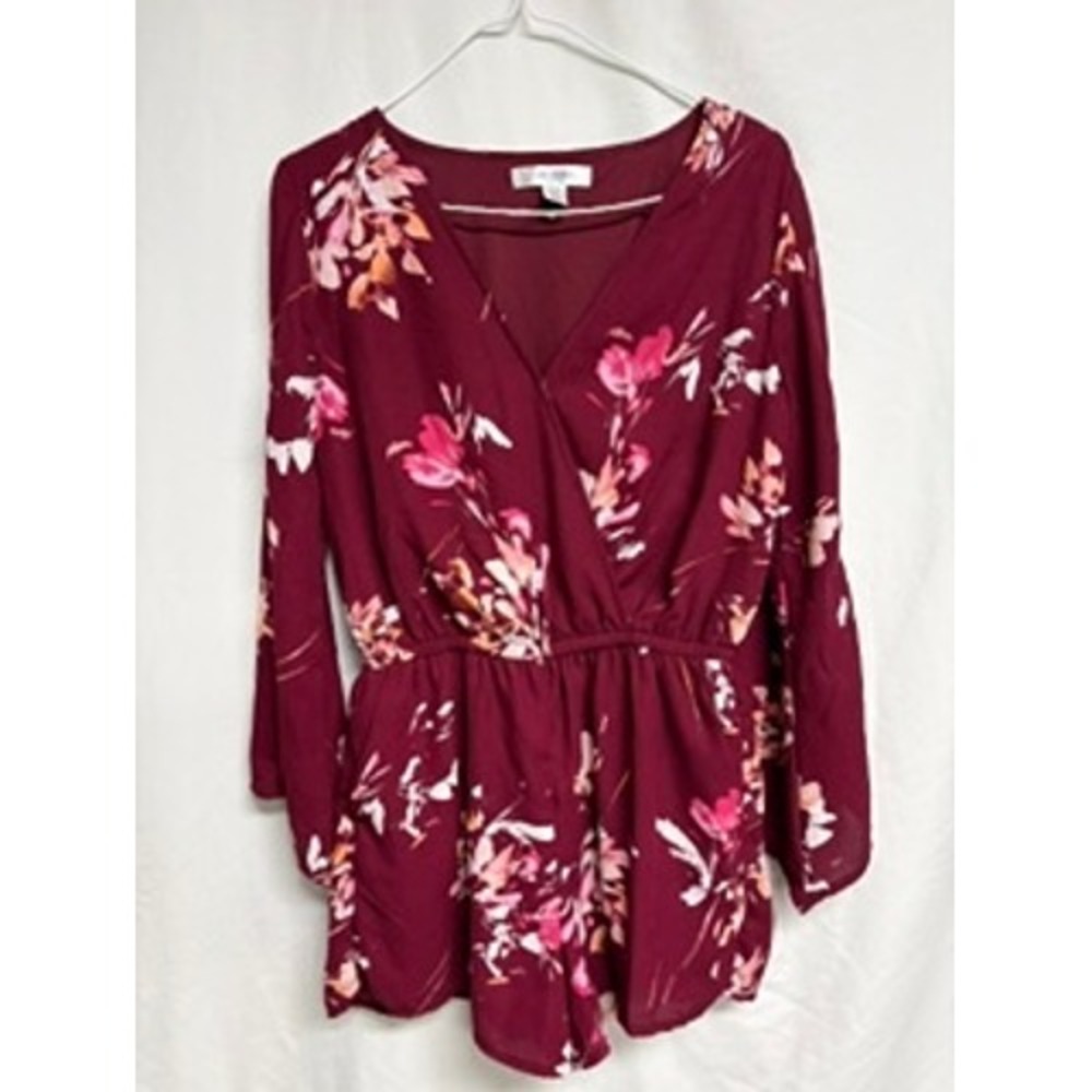 Arizona Jean Co Fall Floral Romper Burgundy Long Bell Sleeve V-Neck Jumper